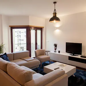 feels-like-home-expo-cosy-family-flat.hotels-lisbon-portugal.com/